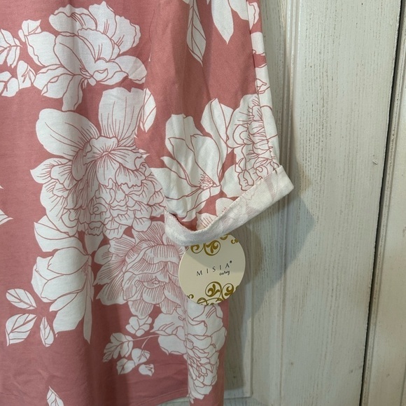 NWOT “Misia” Pink With White Floral Design Knit Top - Picture 4 of 6